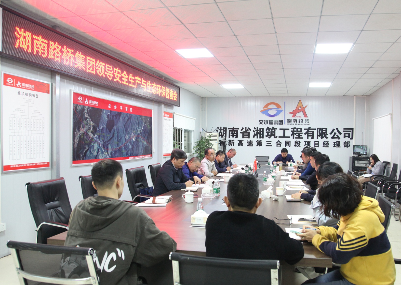 20220516987149.jpg 8官新三標(biāo)項(xiàng)目部IMG_5085_副本.jpg