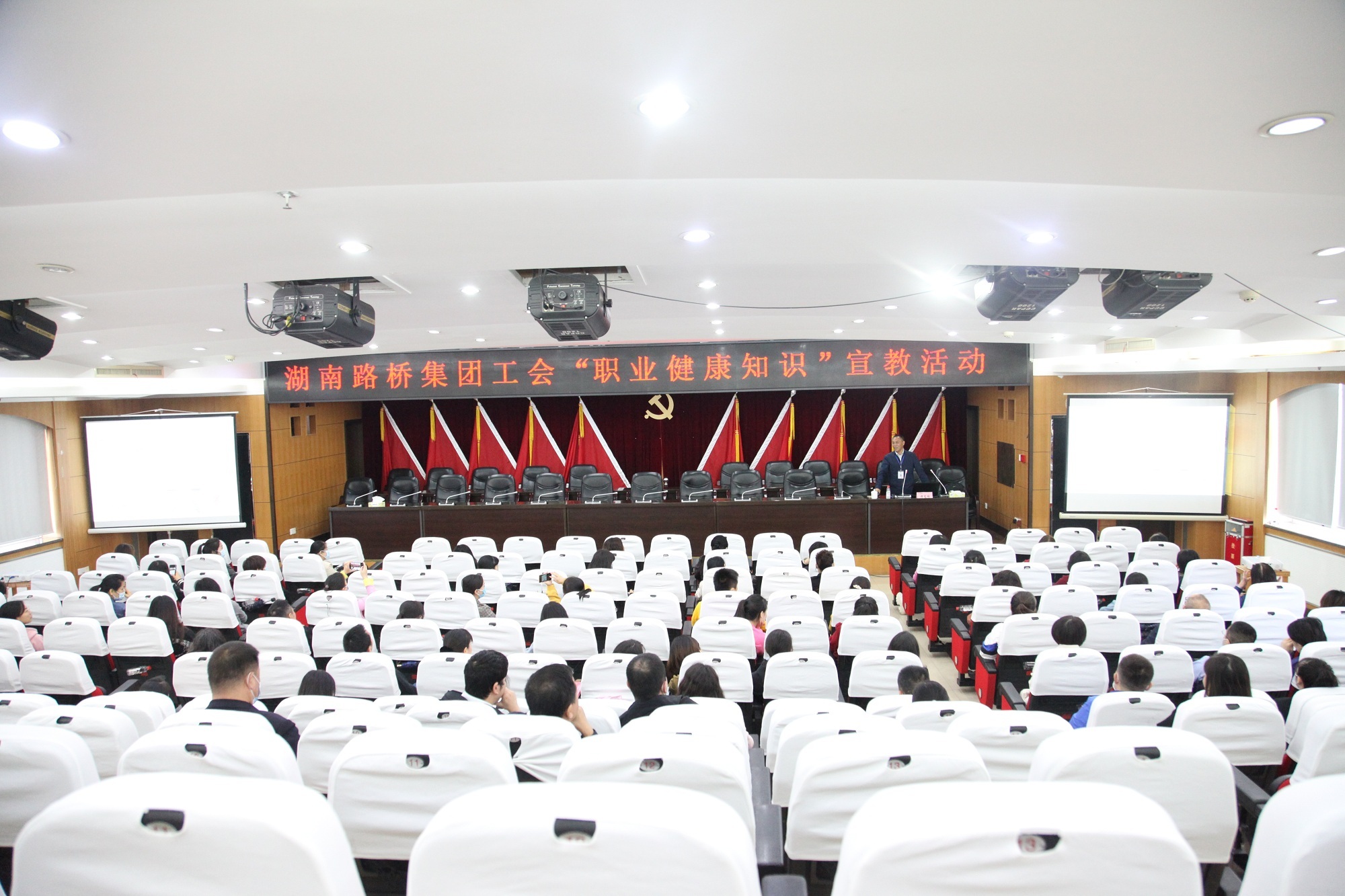 20220712211199.jpg 1634714630286878.jpg